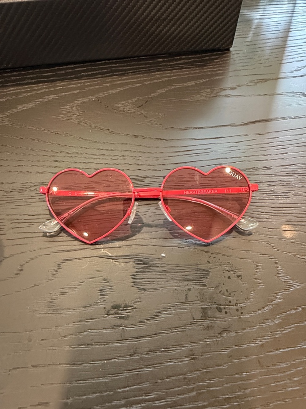 Quay Heartbreaker Heart-Shaped Sunglasses - Red